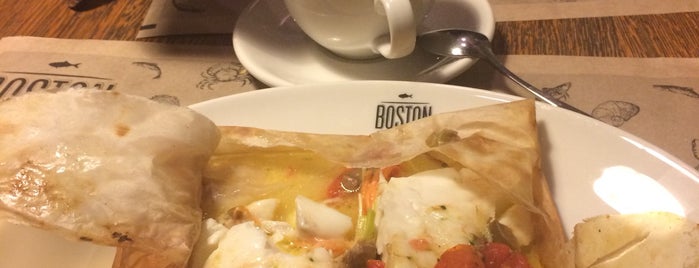 Boston Seafood & Bar is one of Posti che sono piaciuti a Olesya V..