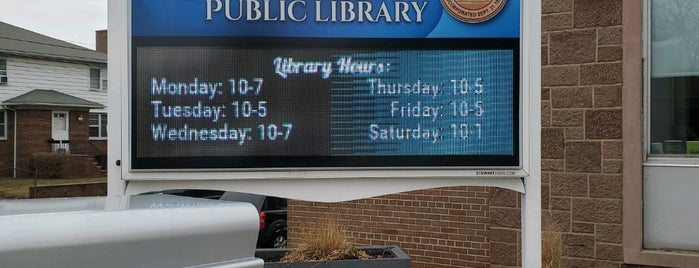 Rutherford Public Library is one of fun things to do.