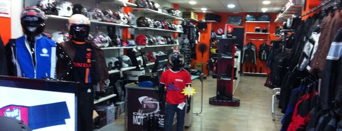 Outlet Moto Store Alzira is one of travels.