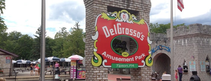DelGrosso’s Park and Laguna Splash is one of Thomas’s Liked Places.