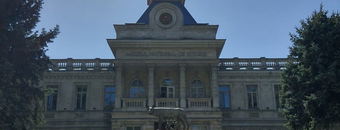 Muzeul Național de Istorie a Moldovei is one of MDA Chisinau.