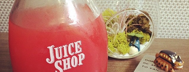 Juice Shop is one of smoothies, juice, acai bowls & stuff.