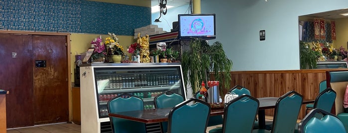 Pho King Vietnamese Restaurant is one of Restaurants.