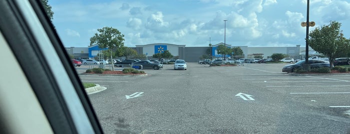 Walmart Supercenter is one of My neighborhood.