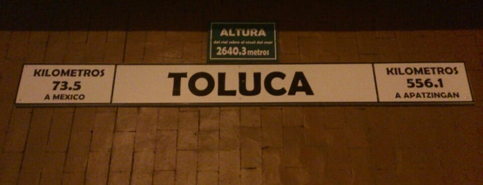 Estación de Tren Toluca is one of สถานที่ที่ Pedro ถูกใจ.