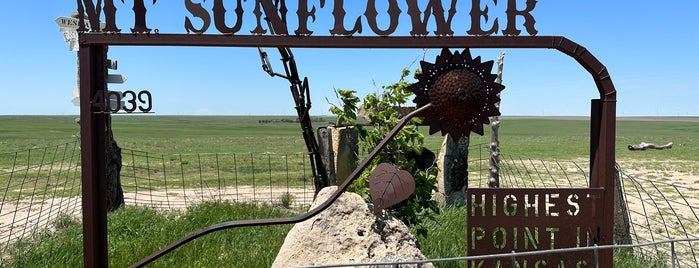 Mount Sunflower is one of Summer Road Trip.