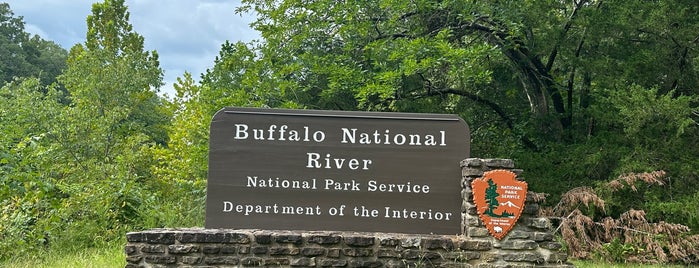 Buffalo National River is one of Faves.