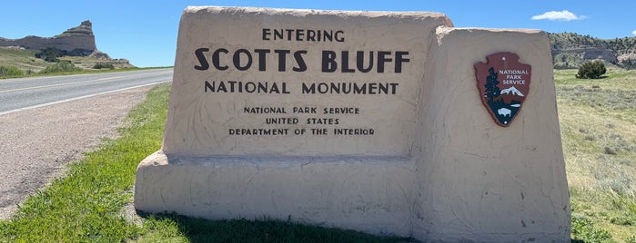 Scotts Bluff National Monument is one of Oregon Trail.