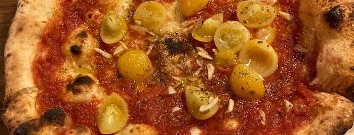 Pizzeria Cookin' is one of 新宿ランチ.