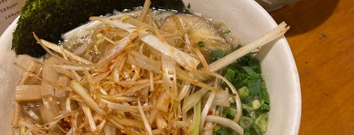 らうめん麺喰 is one of 山梨おいしいもの.