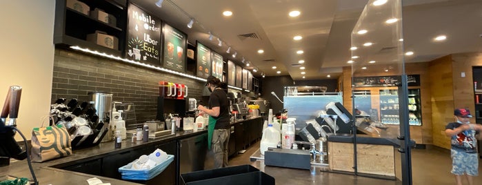Starbucks is one of Syeda : понравившиеся места.