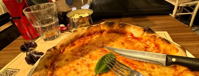 Pizza in Trevi is one of Eu2k19.