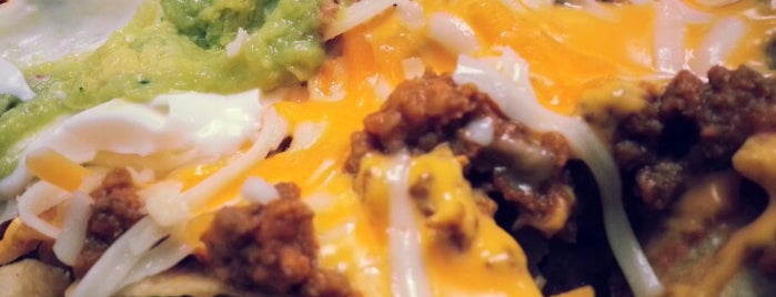 Taco Bell is one of Tempat yang Disukai Sammy.