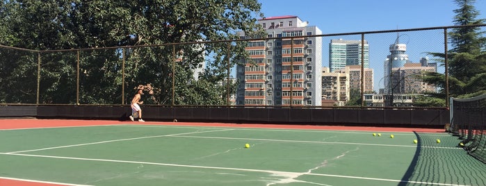 Beijing Jinxiuyuan Fitness Club - Tennis Court is one of Where the cool kids go.