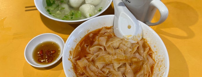 Hock Seng Choon Fishball Kway Teow Mee is one of Good Food Places: Hawker Food (Part I)!.