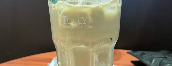 Tully's Coffee is one of 広島 カフェ.
