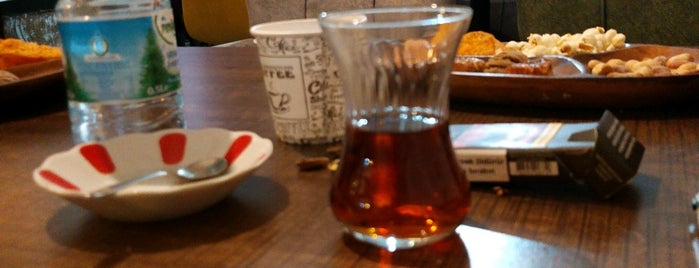 Mir Cafe is one of Gül'un Kaydettiği Mekanlar.