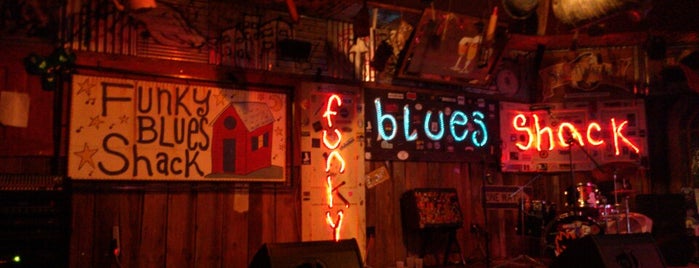 Graffiti & Funky Blues Shack is one of Carter Beach's Favorite Hot Spots.