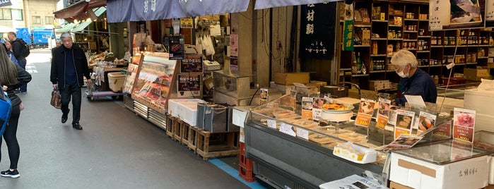 TSUKIJI 食まちスタジオ is one of Rafael : понравившиеся места.