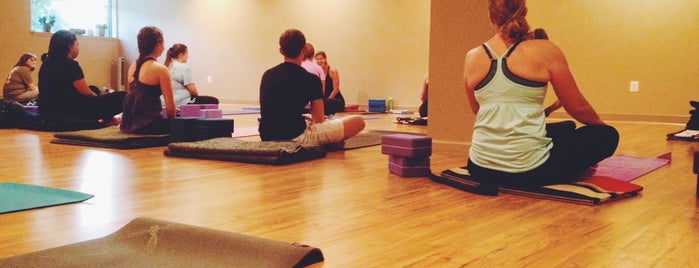 The Yoga Center of Columbia is one of สถานที่ที่ Sandra ถูกใจ.