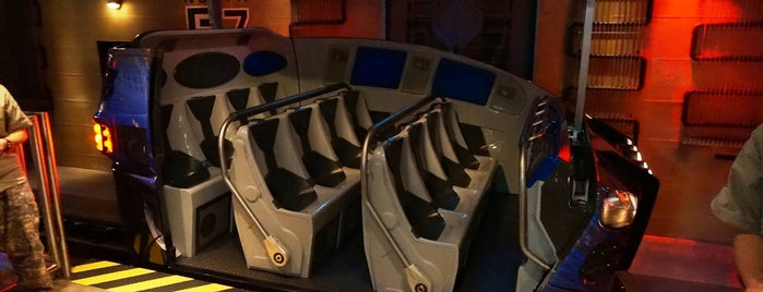 Transformers: The Ride - 3D is one of Orte, die Orlando Informer gefallen.