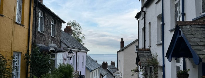 Clovelly is one of Short trips.
