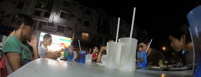 Ridzwath Corner (Mamak Restaurant) is one of Makan @ Bangi/Kajang #4.