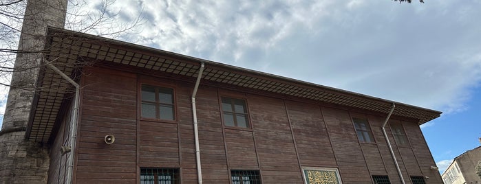 Has Odabaşı Behruz Ağa Camii is one of İbadethane.