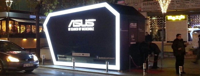 ASUS Disco Box is one of Tempat yang Disimpan Anastasia.