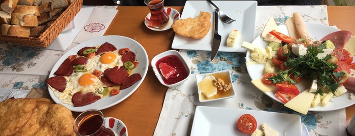 Bakıroğlu Gurme is one of İstanbul kahvaltı.