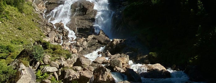 Grawa Wasserfall is one of Oostenrijk.