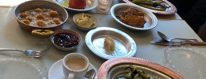 Restoran Gül is one of Posti che sono piaciuti a T.