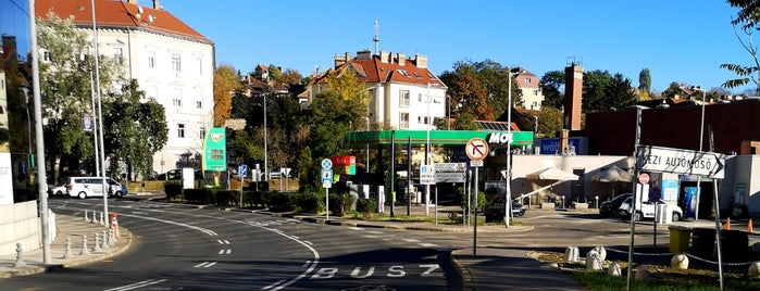 MOL is one of Budapesti benzinkútak.