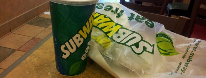 Subway is one of Krystalさんのお気に入りスポット.