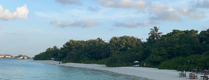 Soneva Fushi is one of Maldives - Seychelles - Ile Maurice.