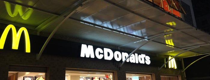 McDonald's is one of Viva a Vida in BC / Itajaí.