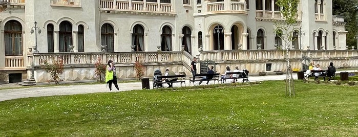Дворец Врана (Vrana Palace) is one of outdoor venues.