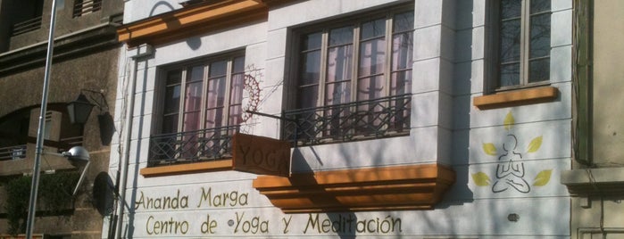 Ananda Marga is one of Lugares favoritos de Santiago.