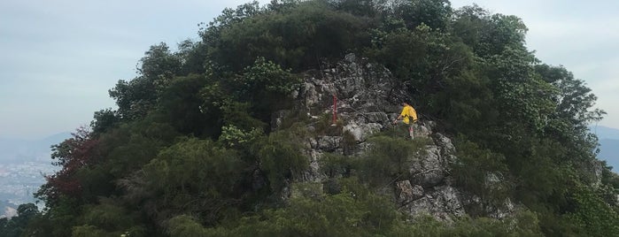 Puncak Bukit Tabur is one of Done.