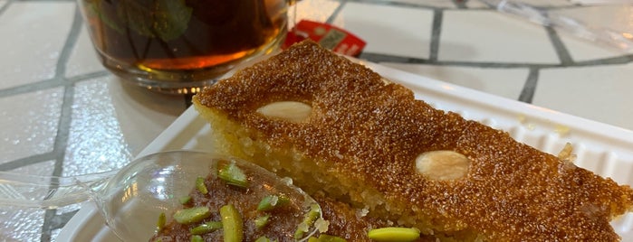 Firas Sweets is one of Omar'ın Beğendiği Mekanlar.