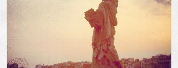 Статуя Свободы is one of Sur les traces des Francs-Maçons.