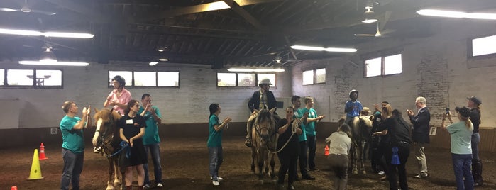 Lynne's Riding Center is one of Kazumi’s Liked Places.