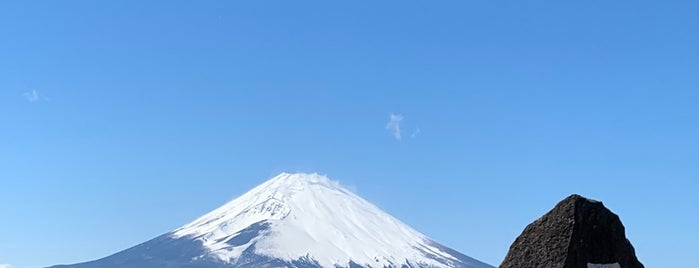 三国峠 is one of 箱根.