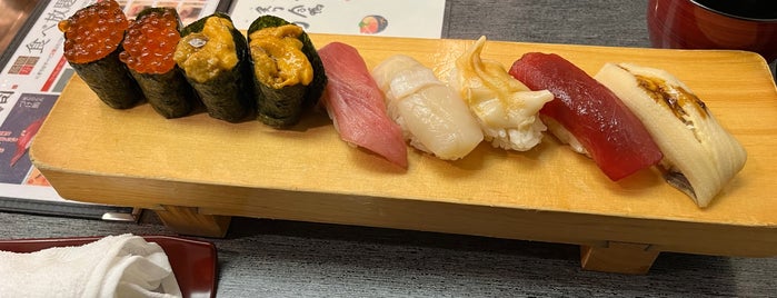 Tsukiji Tama Sushi is one of ディナー.