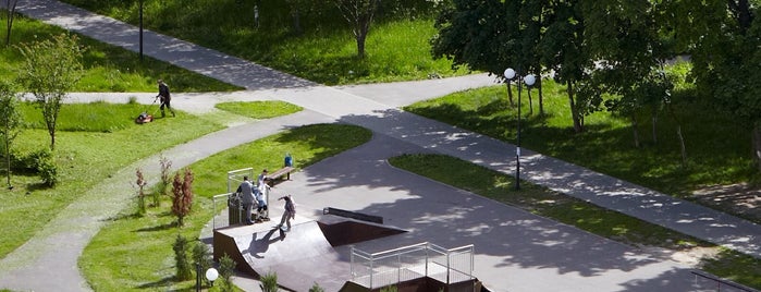 Парк в 20-м микрорайоне is one of Зеленоград.