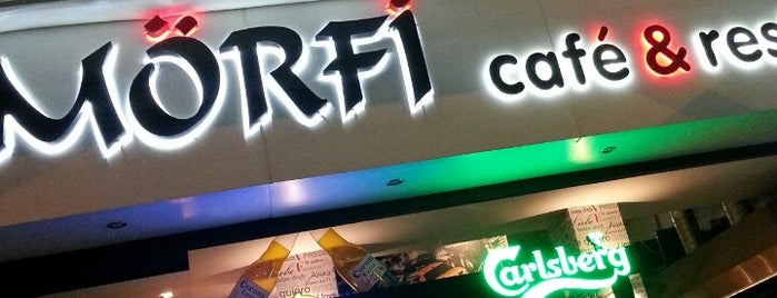 Mörfi Cafe & Bar & Restaurant is one of METİN YARIM.