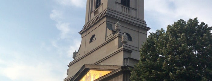 Serbian Orthodox Church Museum is one of Belgrad.