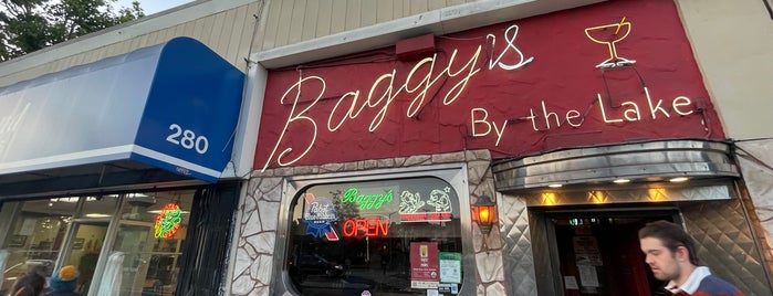 Baggy's by the Lake is one of Bars.