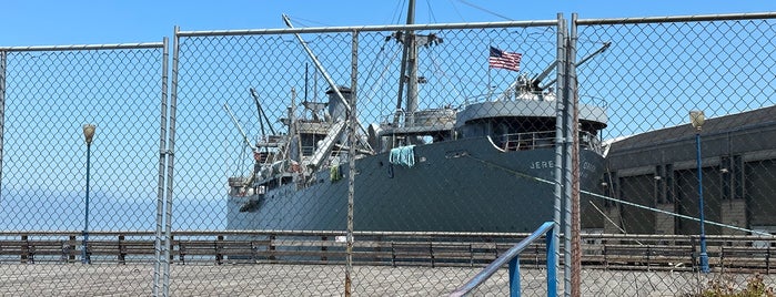 SS Jeremiah O'Brien is one of Stephanie's Saved Places.