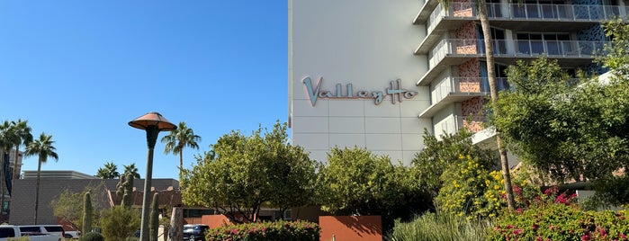 Hotel Valley Ho is one of Phoenix love.